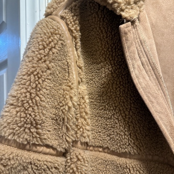 Zara Tan Sherpa Jacket - Picture 3 of 5